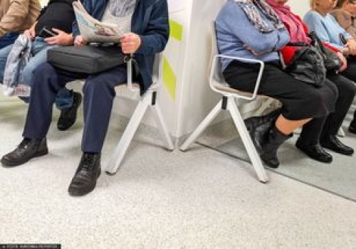 Za te choroby ZUS wypłaci 1978 zł miesięcznie. Oto lista