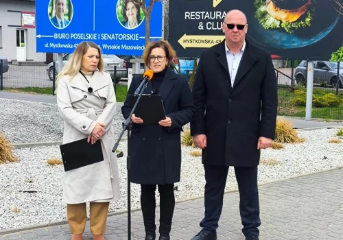 „Zrobiono z nas śmieciarzy” - Konfederacja krytykuje system kaucyjny