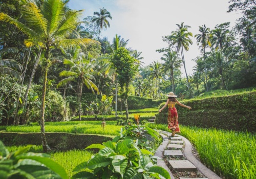 Bali w sezonie za 3588 PLN 🥥🌴 W cenie loty + 10 noclegów ⭐⭐⭐⭐ w hotelu 🌺🍍