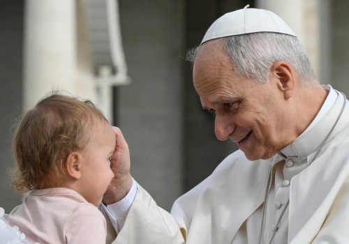 Kijów: znaczek na cześć papieża Leona XIV za wsparcie ukraińskich dzieci