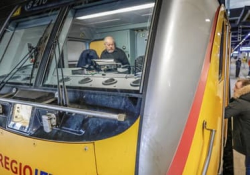 Czeski RegioJet wycofuje się z polskich torów. Zamiast kolejowej rewolucja wyszedł falstart