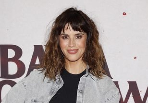 Postawiła na krótką grzywkę. Trend micro bangs króluje w Hollywood