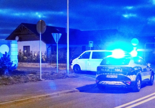 Ponad trzy promile alkoholu i brak prawa jazdy. Policjanci z Ustki zakończyli rajd 35-latka