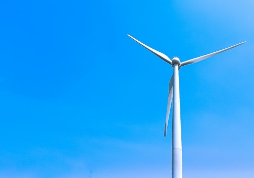 Ropa kontra zielona transformacja. Firmy dzielą się w ocenie przyszłości