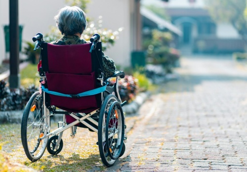 Demencja. Zrozumienie blaszek mózgowych za pomocą mikromapy    