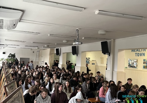 Zwolnieni z teorii w I LO w Sieradzu