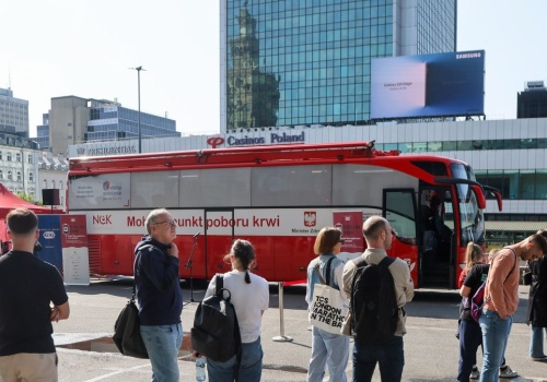 Zamieszanie ws. dwóch dni wolnych. Od 1 maja zaczną stosować tę praktykę