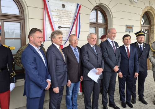 Dworzec lśni już pełnym blaskiem, ale… WIDEO, ZDJĘCIA