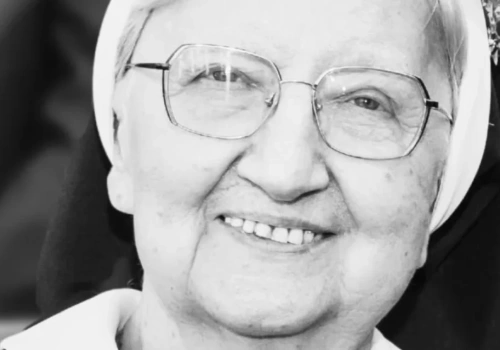 Nie żyje siostra Sławomira Ewa Słomińska. Przez lata służyła w Chojnicach