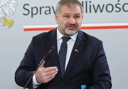 Rząd ma plan wobec sędziów TK? Żurek o 