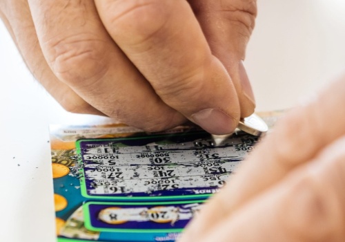 Uciekła od narzeczonego po wygraniu pół miliona. Zaskakujący finał sprawy