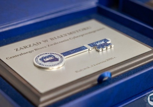 Policja wyłożyła ponad 16 mln zł. Otwarto nową siedzibę