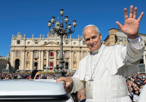 Pierwsza podróż Papieża transmitowana na widgecie Vatican News