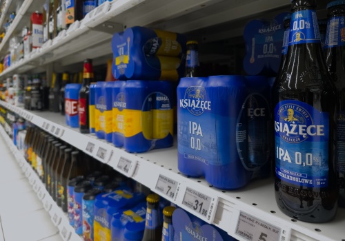 Radna chce zmian w zasadach sprzedaży alkoholu. Czy rozszerzanie zakazów ma sens?