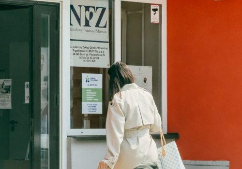 Rząd przeznaczy 1,1 mld zł na szpitale. Kropla w morzu systemowych problemów