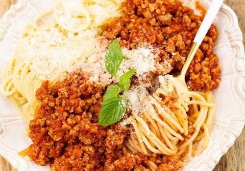 Spaghetti z mięsem mielonym