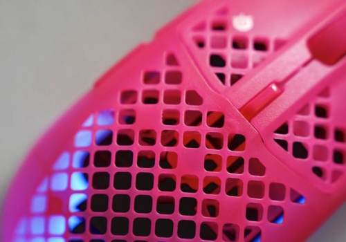 SteelSeries Aerox 3 Wireless Gen 2 – recenzja. Futurystyczna i precyzyjna, ale nie dla każdego