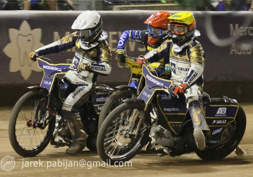 Żużel. Pogromy na początek? „Miedziak” wytypował 1. kolejkę PGE Ekstraligi!