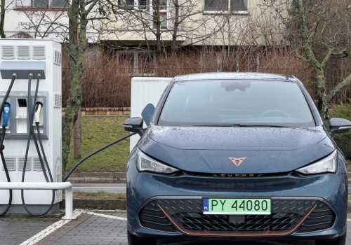 1200 zł kary za ładowanie. Pułapka na właścicieli elektryków