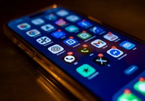 Ministerstwo Cyfryzacji zachwala mSzyfr. Nowy, bezpieczny komunikator