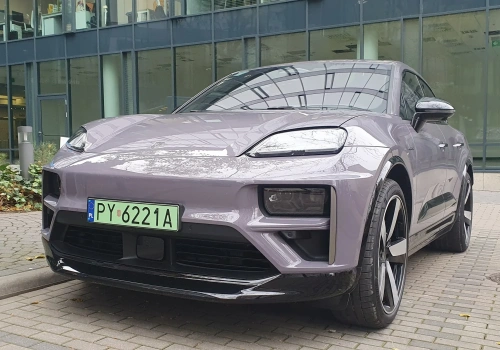 Porsche sprzedaje mniej. BEV-y lekko wyhamowały. Cayenne przejmie rolę lidera?