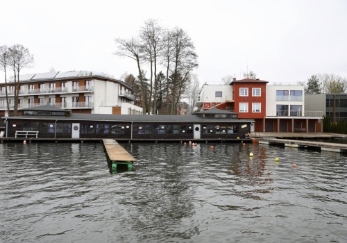 Olsztyn. Przystań Warmii nad jeziorem Ukiel sprzedana. Wpłynął wniosek o rozbiórkę
