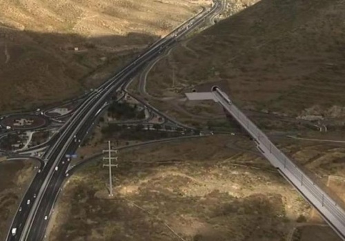 Pociąg na południe Teneryfy: samorządowcy sceptyczni mimo porozumienia