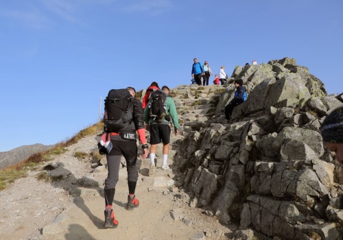 Nowy trend wśród turystów. Zwiedzanie i wypoczynek to za mało. Potrzebują więcej adrenaliny
