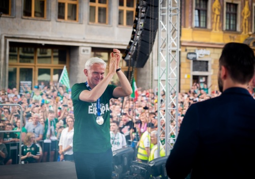 Żużel upamiętnił Jacka Magierę. Poruszający moment na Olimpijskim (WIDEO)