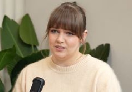 Influencerka uciekła od Świadków Jehowy. Reakcja jej rodziców jeży włos na głowie