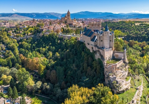 City break w Segowii za 915 PLN 😍 Loty z Warszawy, 3 noclegi + auto 😎