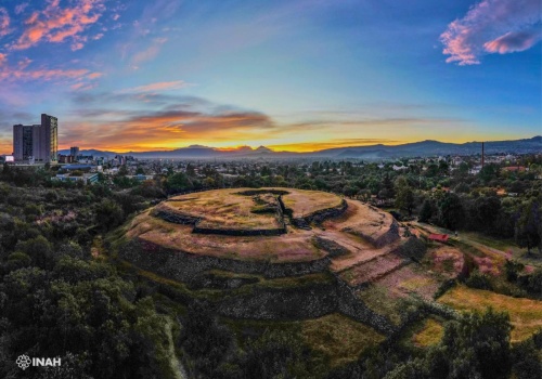 Kosmiczny porządek w architekturze Meksyku. Jeden z najstarszych ośrodków Mezoameryki powstał w synchronizacji z wszechświatem