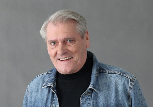 Zyskał tytuł bożyszcza kobiet. Zniknął po zagraniu kultowej roli