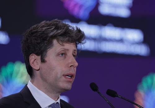 Atak koktajlem Mołotowa na posiadłość szefa OpenAI. Podejrzany w rękach policji