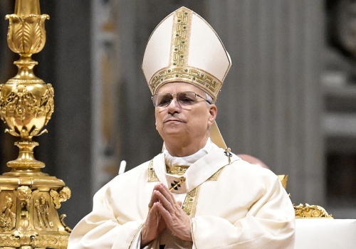 Czuwanie modlitewne z papieżem o pokój przy płomieniu z Asyżu