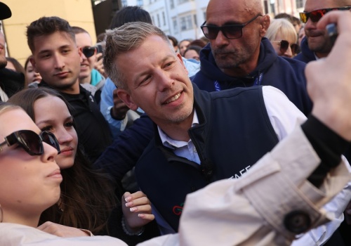 Oto największy wróg Viktora Orbana. Skąd wziął się Peter Magyar?