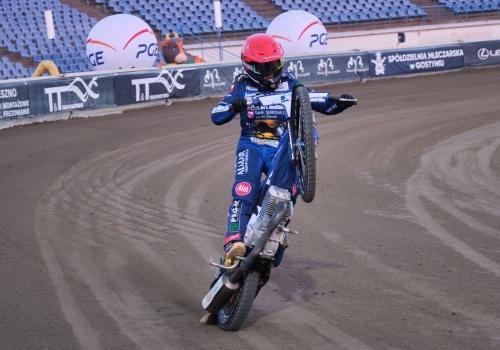 Żużel. Fantastyczny występ Parnickiego. Dwóch zawodników Włókniarza to za mało