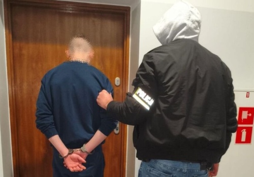 Spłonęły baloty siana i budynek gospodarczy. Podejrzany trafił do aresztu