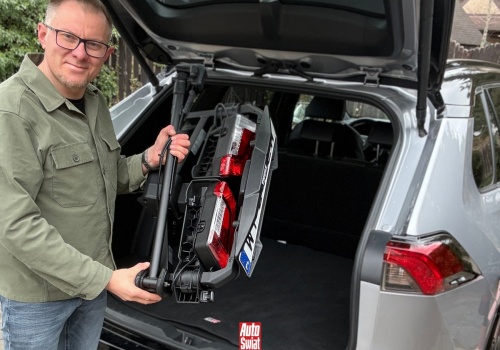 Być może właśnie na taki bagażnik rowerowy czekałeś: na hak i tylko na jeden rower