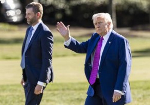 Trump zadowolony z zamknięcia cieśniny. 