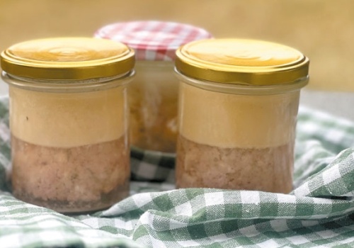 Ewa Wachowicz: Kiełbasa słoikowa, czyli domowa konserwa