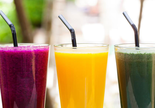 Płynne złoto natury: 6 popartych badaniami naukowymi soków, które wzmacniają odporność, poprawiają zdrowie serca i zwiększają wydajność