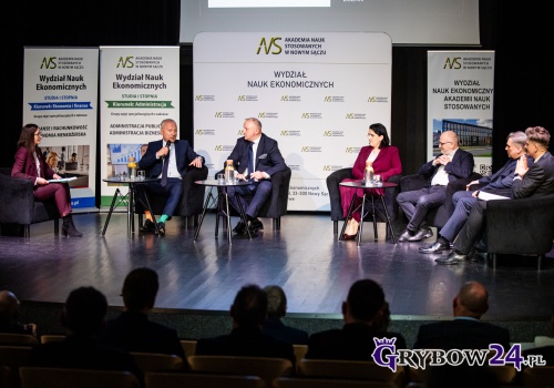 Czy młodzież to przyszłość samorządu? Władze Grybowa na ważnej konferencji