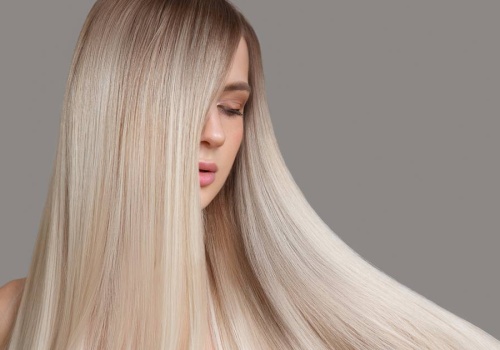 Blondynki oszalały na punkcie tego szamponu za 17 zł. To pogromca żółtych tonów