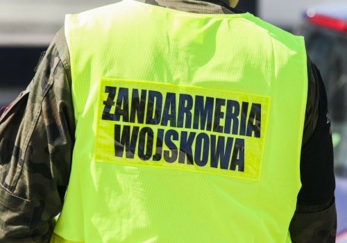 Fragment rakiety odnaleziony w Jarosławcu. Śledztwo Żandarmerii Wojskowej