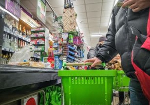 Popularna sieć handlowa sprzedana. Mają w Polsce ok. 1000 sklepów