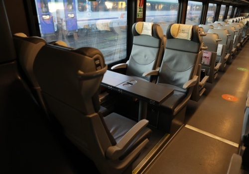 Gdzie na wakacje pociągiem? Te kierunki są hitem na majówkę i lato