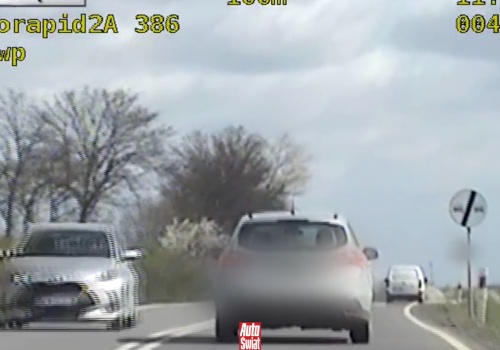 Jedna wpadka i przekraczasz limit punktów. Policjant dodaje i dodaje...