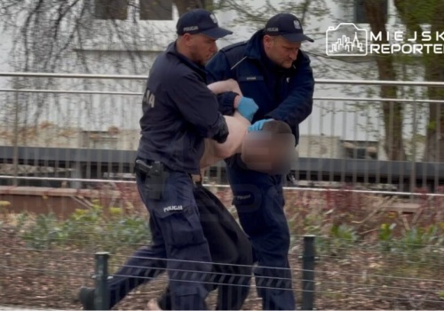 Brutalny atak nożem w Śródmieściu. Mężczyzna dźgnął kilkukrotnie kobietę! Poszkodowana walczy o życie