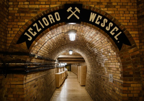 To był hit szkolnych wycieczek. Turyści z zagranicy pokochali, a Polacy omijają